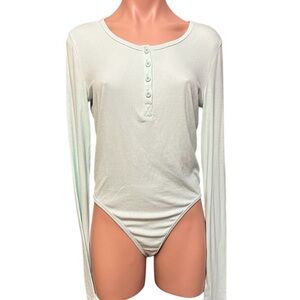 Legends Long Sleeve Henley Ribbed Bodysuit Women’s L Pale Green NWOT